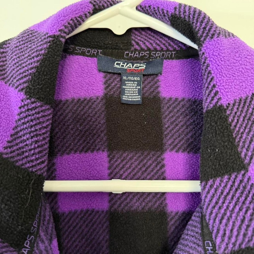 Chaps purple/black plaid fleece jacket with quilted pockets. Size XL - Picture 3 of 4